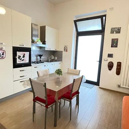 Dimora Messapia Apartment Brindisi Bagian luar foto